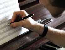 ES singer & song writer i Programstruktur Gymnasiegemensamma ämnen Engelska 5 100 Engelska 6 100 Historia 1b 100 Historia 2b - kultur 100 Idrott och hälsa 1 100 Matematik 1b 100 Naturkunskap 1b 100