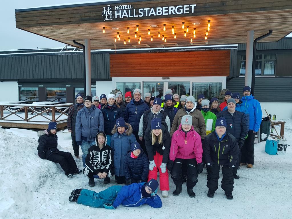 Sida 7 Vinterläger 2019 på Hallstaberget i Sollefteå Parasportföreningen Orren tillsammans med Sollefteå Kommuns Funktionsstöd arrangerar detta läger för 6 året.