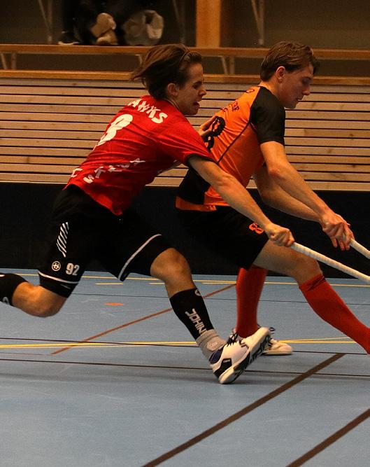 the czech floorball player Jonas kura arrived in sweden in the beginning of september to play for hässelby this season. you have been playing in sweden for a couple of months now.