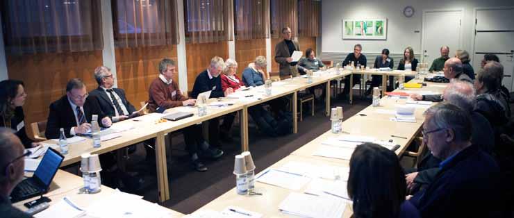 NyhetsblAD nr. 2011:6 FRÅN KÄRNAVFALLSRÅDET Den 9 december 2011: Kärnavfallsrådet bjöd in till rundabordsdiskussioner om granskningen av SKB:s ansökningar.