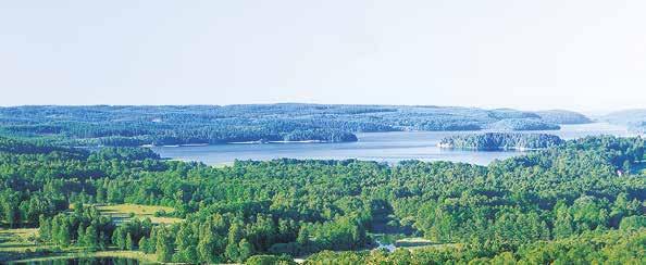 Marks kommun värt att besöka året runt www.upplevmark.com Din guide till allt det härliga i Marks kommun STRANDLIV I Mark finns alla möjligheter till sköna dopp.