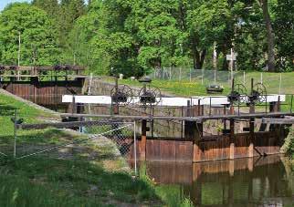 BADPLATSER Badplatserna Mälarbaden och Ängsholmen är belägna strax norr om Torshälla.