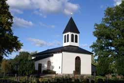 Hälleberga kyrka 1 juli 13 juli kl. 14.00 18.00 Hälleberga kyrka är en vacker mindre kyrka uppbyggd efter brand 1976.