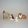 Slutpris: 700 SEK 101 LISA LARSON. Figurer i form av hundar, fyra st.