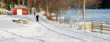 Mer information på uddevalla.se/fritidsbanken Vandra eller cykla på leder Uddevalla är känt för sina härliga fjäll och fina kustområden.