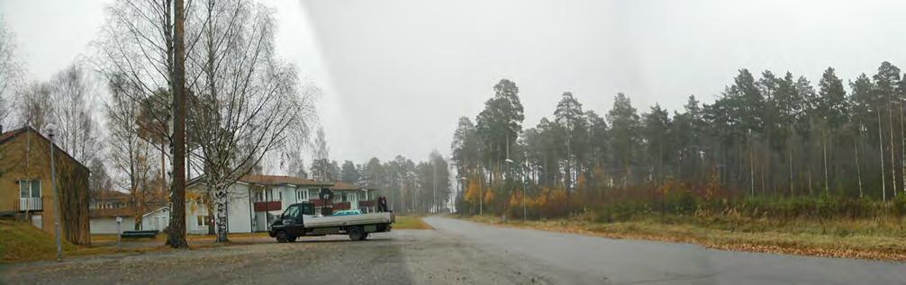 Friggesunds tätort Bostäder och verksamheter I tätorten bor ca 590 personer. I översiktsplanen reserveras mark för nya bostäder efter Hamnvägen (A) (flerbostadshus) samt söder om Svågan (B) (småhus).