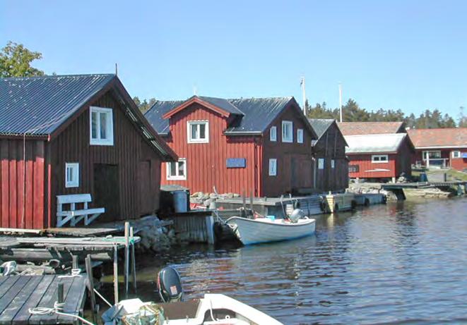 Häsingegårdar I hela Hälsingland torde det finnas ca 1 000 hälsingegårdar. Projektet Hälsingegårdar syftar bl a till att få dessa utnämnda till världsarv.