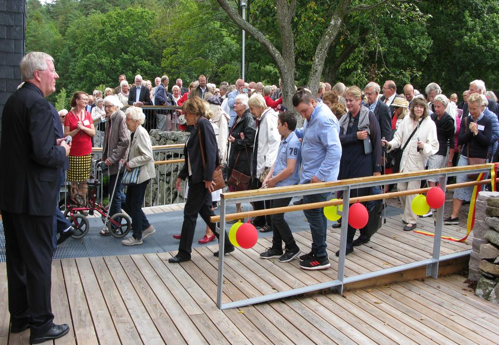 Församlingshemmets CAFÉ öppet från 5 september Tisdag fredag 11 15