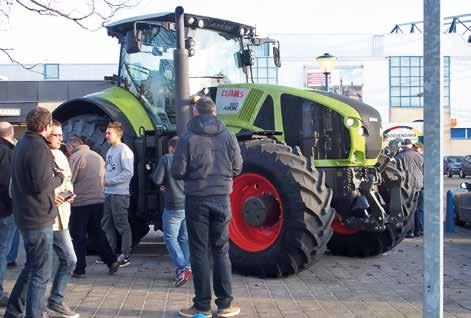 MARKNAD OCH UTSTÄLLNING I snart trettio år har klubben varje höst arrangerat International Farm Toy Show and Trade Fair, (Miniaturenbeurs på holländska). Antal besökare brukar vara ungefär 9.