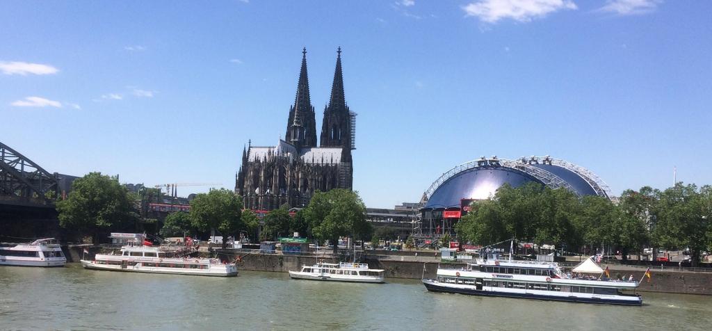 HTAi konferens i Köln 15-16 juni 2019 Stort tack till Svensk biblioteksförening som genom sitt stipendium gjorde det möjligt för oss, Linda och Liz att ta del av konferensen som hölls av HTAi (Health