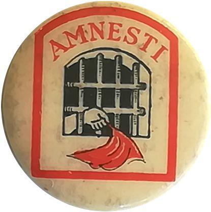 9 Amnesti Med största säkerhet är märket utgivet av Svenska Röda Hjälpen som bildades i oktober 1930,