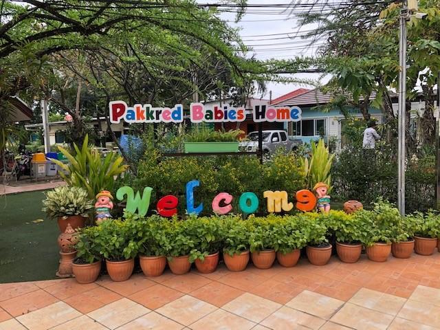 I slutet av november 2018 reste handläggare från BFA:s kontor till Bangkok och besökte DCY, TRCCH samt två av de statliga barnhemmen Pakkred Babies home i Bangkok och Viengping Childrens home i