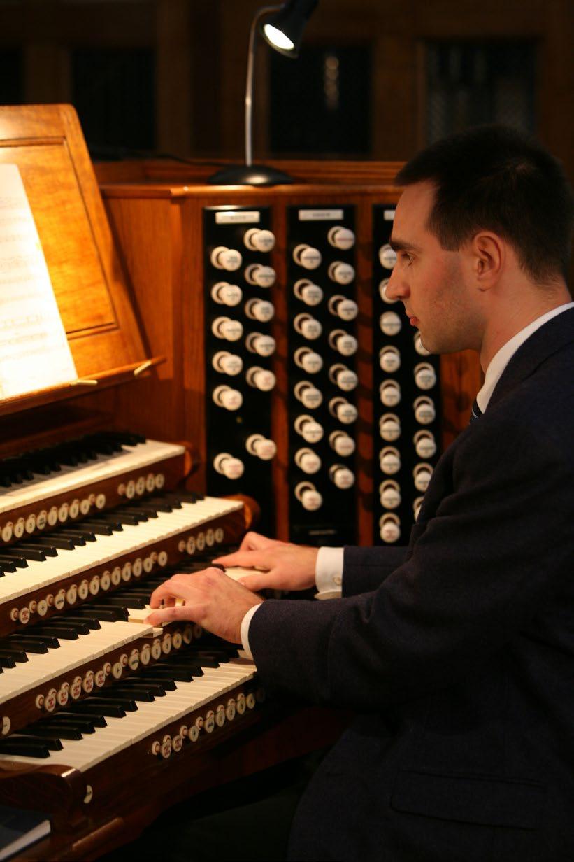 Péter Kováts Péter Kováts was born in Pécs, Hungary, in 1979. He started his musical studies in Nagyatád at the age of five. During this early time he won several prizes on regional competitions.