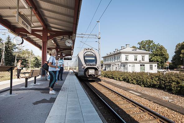 Järnvägsstationen Flera tycker att Järnvägsstationen behöver snyggas till.