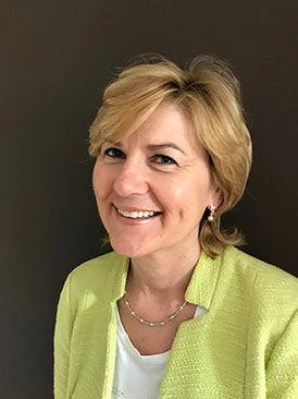 Activiteiten Informatief Lymfoedeem Voordracht door Karine Tollenaere Na een succesvolle kankerbehandeling ontwikkelde Karine Tollenaere helaas lymfoedeem.