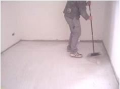 6. Montering av golvmaterial Golvmaterialet måste läggas i enlighet med rekommendationerna från tillverkarna av limmet och