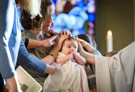 kapitel 1 Dopsedens utveckling många jämfört med de barn som föddes 20 år senare, år 2012, och som blivit medlemmar i Svenska kyrkan genom dop. 6 (se kapitel 2, Tillhörighet i förändring).
