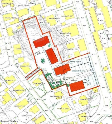 Villkor för planläggning: Marken runt husen på bergsplatån, förutom eventuella uteplatser, ska vara tillgänglig för allmänheten. Uppvuxna träd ska i största möjlighet sparas.