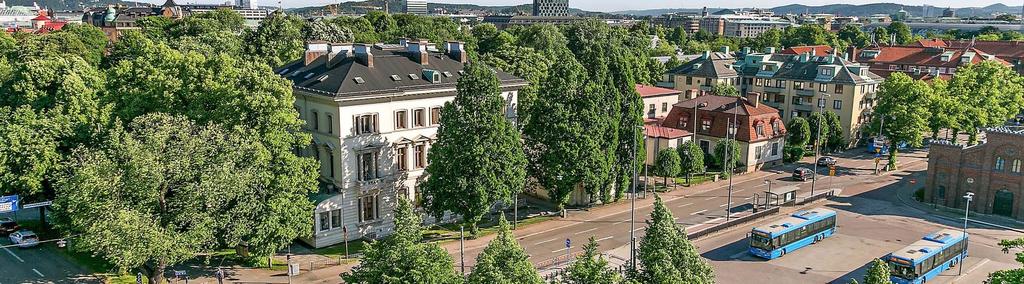 UTSIKT FRÅN HUSET MOT HEDEN 7 TR. OMRÅDET & FASTIGHETEN Huset ligger på Storgatan som är en lugn tvärgata till flödesstarka Avenyn mitt i centrala Göteborg.