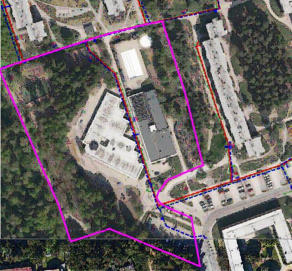 Nuvarande förhållande På utredningsområdet ligger idag Hasselbadet med utomhusbasänger samt en byggnad med idrottshall och omklädningsrum.