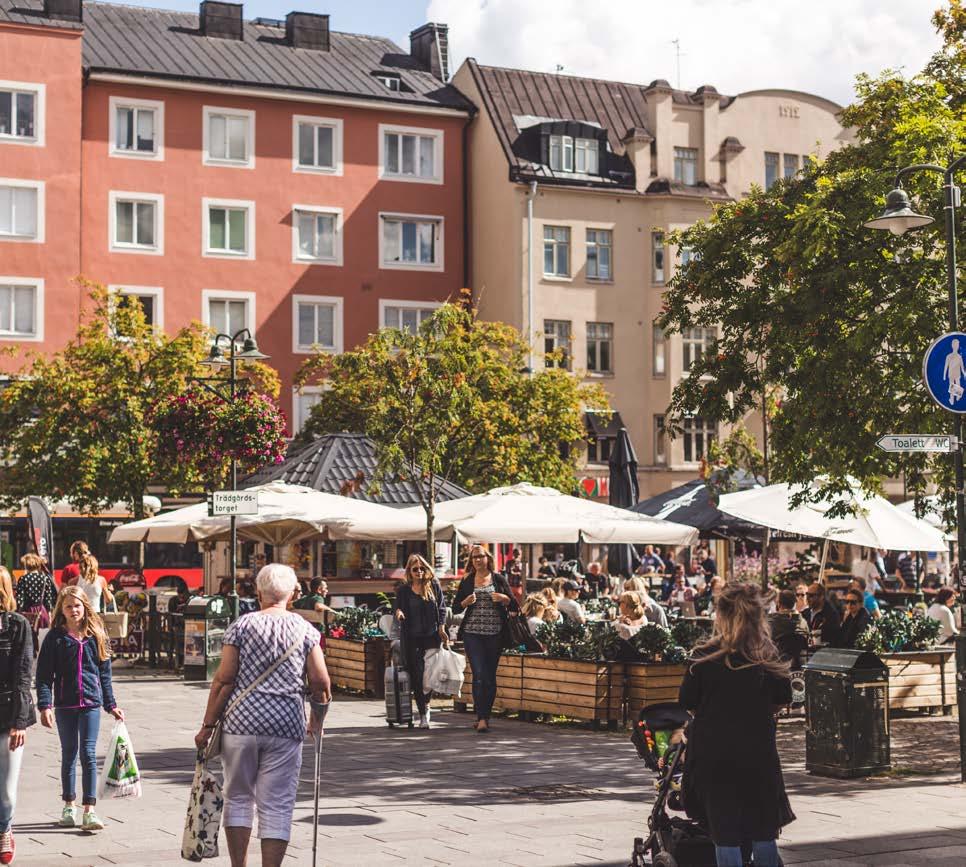 Vår kanaler @LinkopingCity har nästan 2 000 följare (mars 2019) och ökar stadigt @linkopingcity har drygt 3 350 följare (mars 2019) och ökar stadigt Här lyfter vi gärna fram våra medlemmar och deras