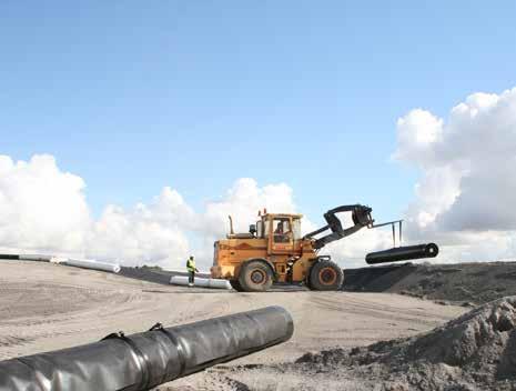 18 EKOLOGISK HÅLLBARHET EKOLOGISK HÅLLBARHET 19 I SBR-anläggningen på Gryta avfalls station renas lakvattnet som uppstår i deponin. Totalt hanterades cirka 374 000 m 3 lakvatten under 2018.