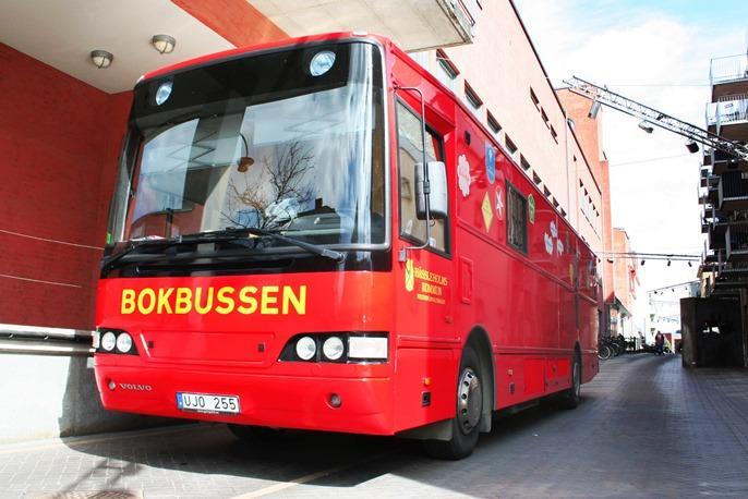 MÅNDAGAR UDDA VECKOR Förskolan Lilla Björn (1 g/mån) 14:25-14:45 Matteröd, vid kyrkan 15:15-15:30 Skyrup, Sadelvägen 15:40-15:55 Skyrup, Simvägen 16:00 16:20 Hassellunden 17:00-17:30 Sjörröd,