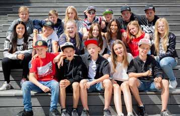 Våmhus skola, klass 6 Krabbfiske och Liseberg Vi åkte till Göteborg och alla var verkligen Våmhus supernöjda!