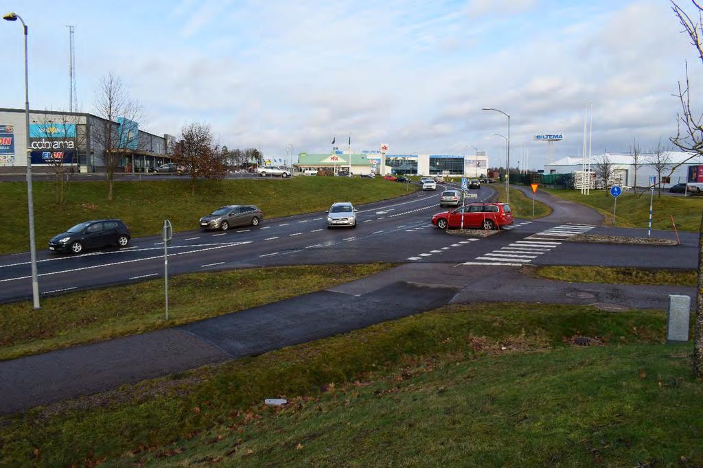 SKÖVDE KOMMUN FÖRDJUPAD TRAFIKUTREDNING FÖR NOLHAGAVÄGEN, KORSNINGARNA VID SÖDRA OCH NORRA METALLVÄGEN ADRESS COWI AB Skärgårdsgatan 1 Box 12076 402 41 Göteborg TEL 010 850 10 00 FAX 010 850 10 10