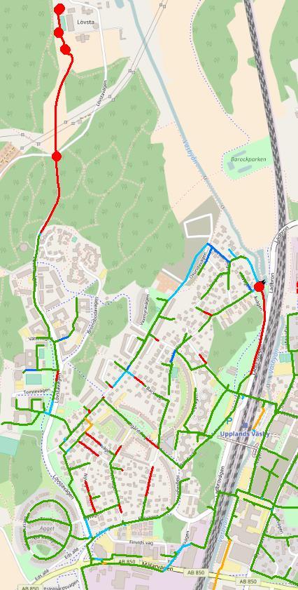 Beräkningsresultat från MikeUrban 2.2.1 Befintligt spillvattensystem belastat med 10-årsregn Belastning; Befintliga medelspillvatten, tillskottsvatten från 10-årsregn.