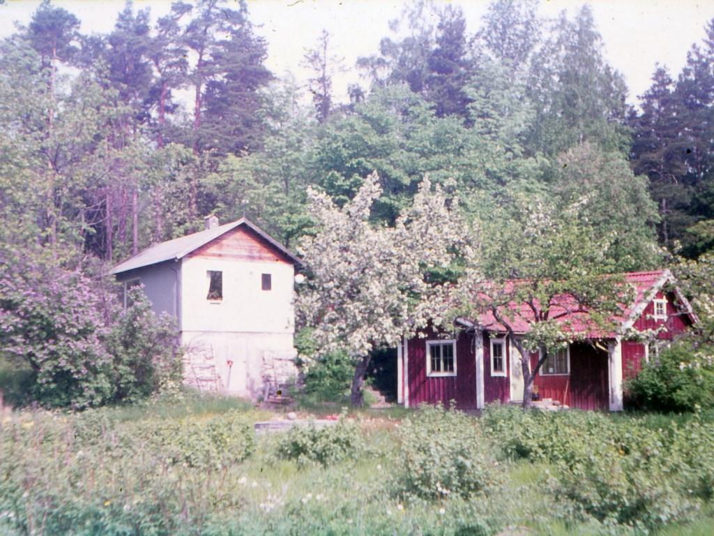 Fadern/maken Henning var född 1887 men