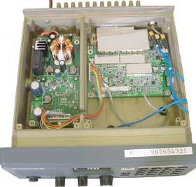 5 Komponentplacering Transceiver FM-8800D/8800S Betydelse PLL-kretsen på TX/RX-kretskortet 05P0774 har öppnats.