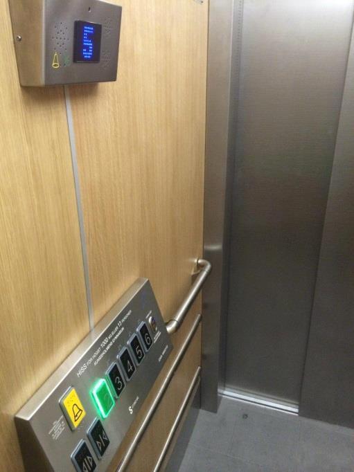 Hissen ska vara utförd med ett öppet system utan specialkomponenter och låst programmering för att