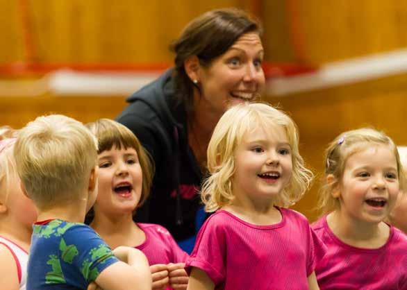 2 Vårda och utveckla ett brett utbud av gymnastik i olika former Svensk Gymnastik har ett brett utbud av verksamhet för barn, ungdomar, vuxna och seniorer.