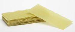 Lasagneplattor -- Lasagne Marknadsbudskap: Lasagneplattor av ekologiskt durumvete. Plattorna är 17x8cm och cirka 1mm tjocka.