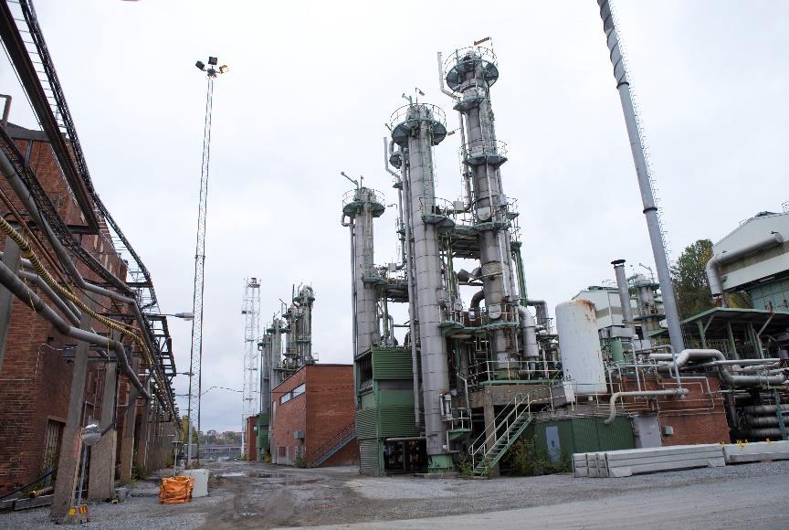 Sida 25 (92) Anläggning 18 - Spaltgasverk Spaltgasverket ritades av Lurgi Gesällschaft für Wärme und Chemietechik och stod färdig 1972.