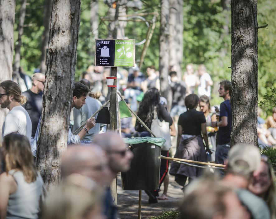 Samtliga aktörer ska lära av varandra för att utveckla sektorn. Biobaserat byggande Överenskommelsen innebär ett åtagande att undanröja hinder i form av regler för biobaserade byggmaterial.