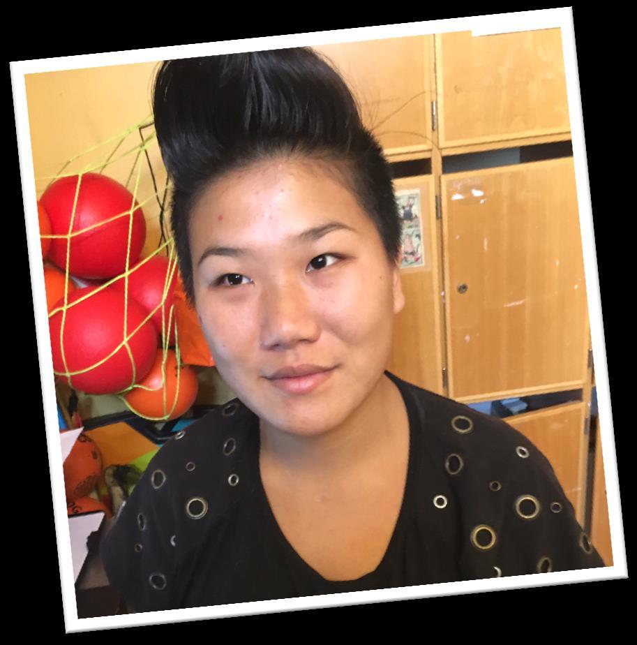 Anna Yu Gerholm 21 år Började på MFK i måndags. Scoutledare i Södermalms scoutkår. Kan sy bra och gillar att laga mat.