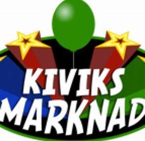 KIVIKS MARKNAD På Kiviks marknad hittar du knallar som säljer allt från kuriosa till mat,