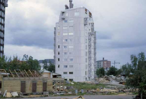 Kvarteret Ortdrivaren i centrala Kiruna, som omgestaltades drastiskt under 1960-talet när byggnaderna ritade av Ralph Erskine uppfördes.