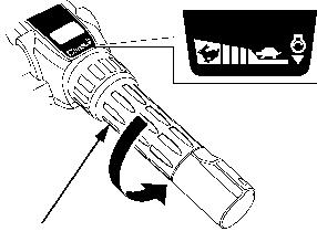 REGLAGE OCH FUNKTIONER (Typ H) Gashandtag (Typ H1) (Typ H1) GASREGLAGE- INDIKATOR GASHANDTAG (Typ H2) FAST (SNABBT) SLOW (LÅNGSAMT) START (Typ H2) FAST (SNABBT) START SLOW (LÅNG- SAMT)