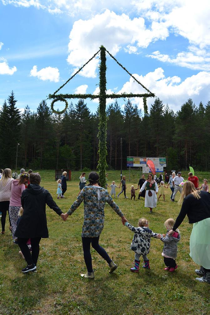 idrottsleken har varit stort och vi har haft runt 20 till 25 barn vid varje tillfälle.