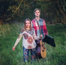 juli 10:00, Varbergs kyrka Ur musikalernas värld Trio Anthem: Mårten Nordhall, sång Klas Assarsson, marimba och vibrafon Elisabet