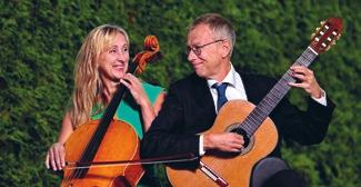 Stråkmusik i sommarkvällen Musik av A Mozart, F Schubert, A L Webber och L Göras från Orsa Spelmän.