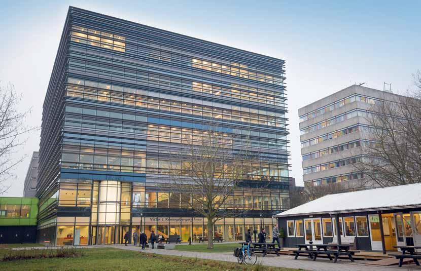 En så hög besökarvolym kräver strikt kontroll över vem som får och inte får IDENTITETSVERIFIERING MED TIP För tillträde till campus använder studenter, personal tillträde till institutionen.