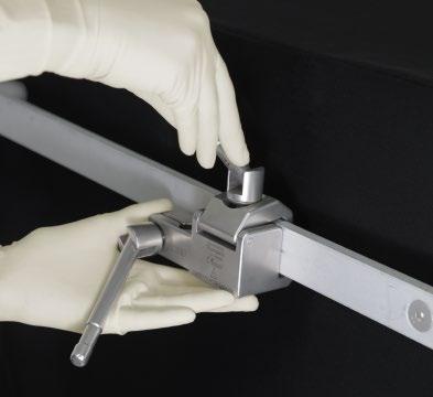1: RAIL CLAMP Place Power Rail Clamp onto