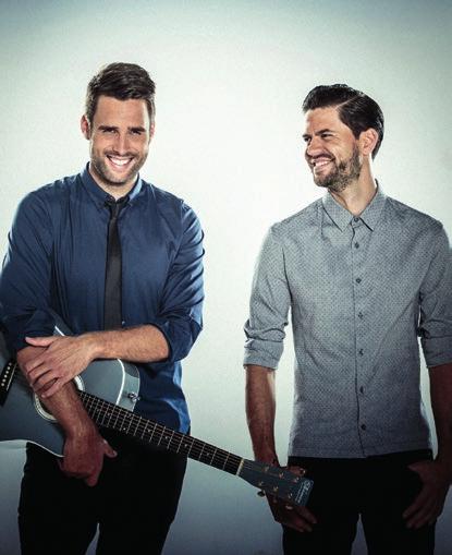 00 uur NICK & SIMON Het zangduo uit Volendam speelt tijdens zijn theaterconcerten met een geroutineerde