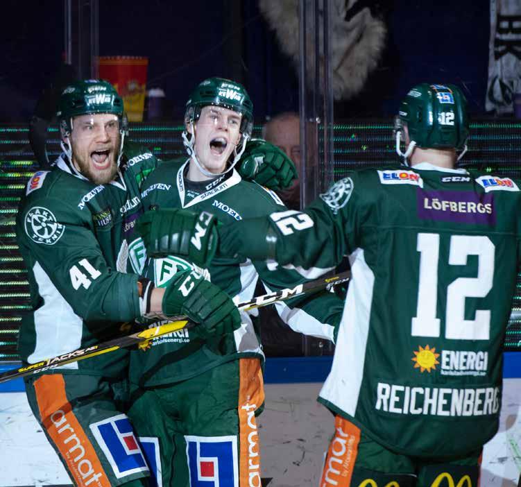 Arenakapacitet: 8 500 Publiksnitt: 7 231 Beläggningsgrad: 85% Färjestad BK Total omsättning (tkr) 187 123 156 467 Nettoomsättning (tkr) 185 544 151 304 Totala verksamhetskostnader (tkr) 175 506 151