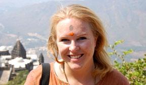2 INDIEN FÖR NYBÖRJARE Ladda ner fler resguider på www.aftonbladet.se/resguider 3 Öppna dina sinnen för sagolandet Böner, sarier, leenden och avgaser.