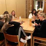 Tack för: Helger, allt jag fått, att du hjälpt mig nu, pengar, att du stöttar mig i med- och motgång, att jag mår bra, att min pappa överlevde sin cancer, att du accepterar oss för dem vi är.